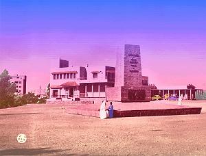 Colomb-bechar 51- Monument Lyautey